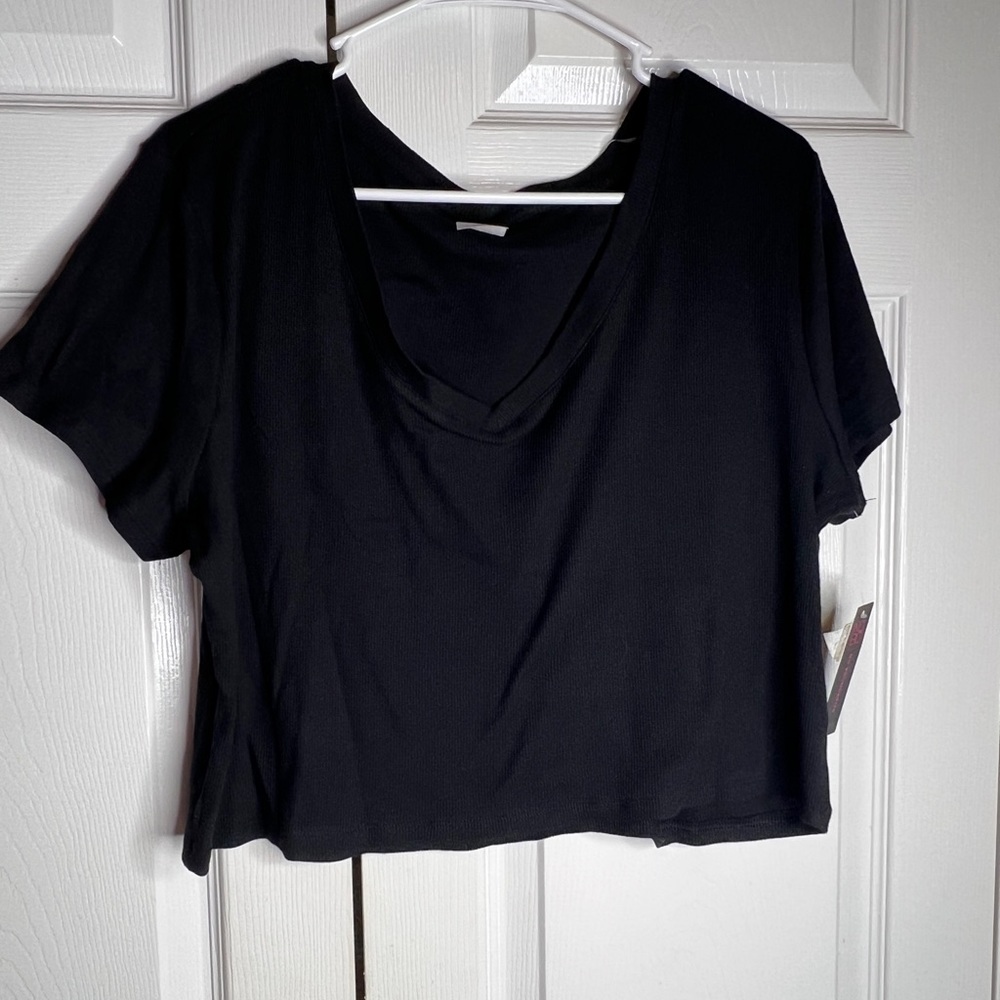 Brand new crop top